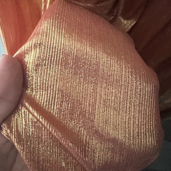 Formal dress - Picture 7 of 7